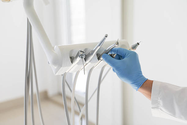 24/7 Emergency Tooth Extraction experts in Hutchinson, KS